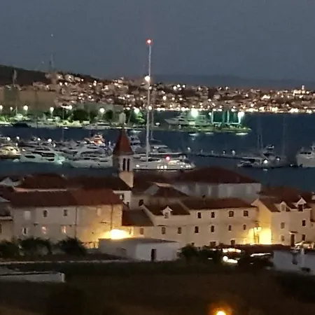 Apartman Magdalena * Trogir